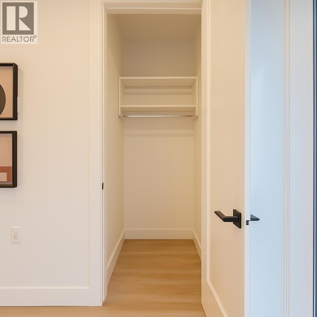 3468 MONS DRIVE, Vancouver
