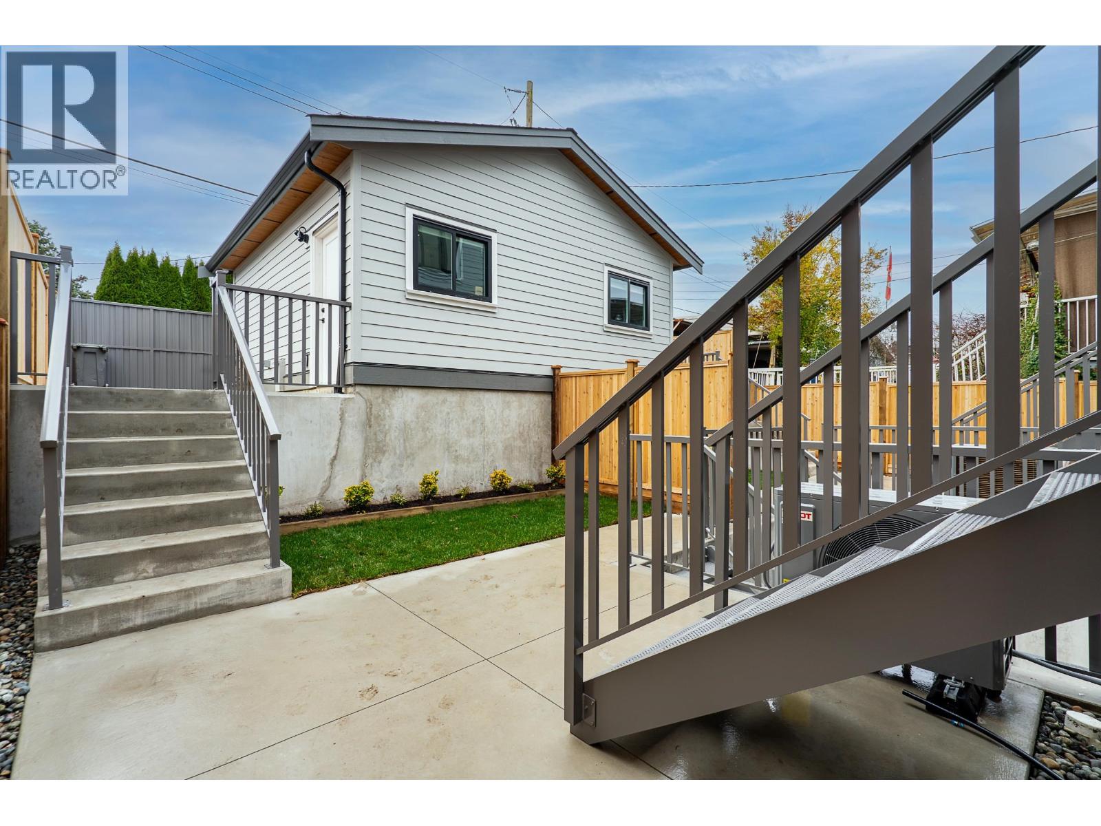 3468 MONS DRIVE, Vancouver