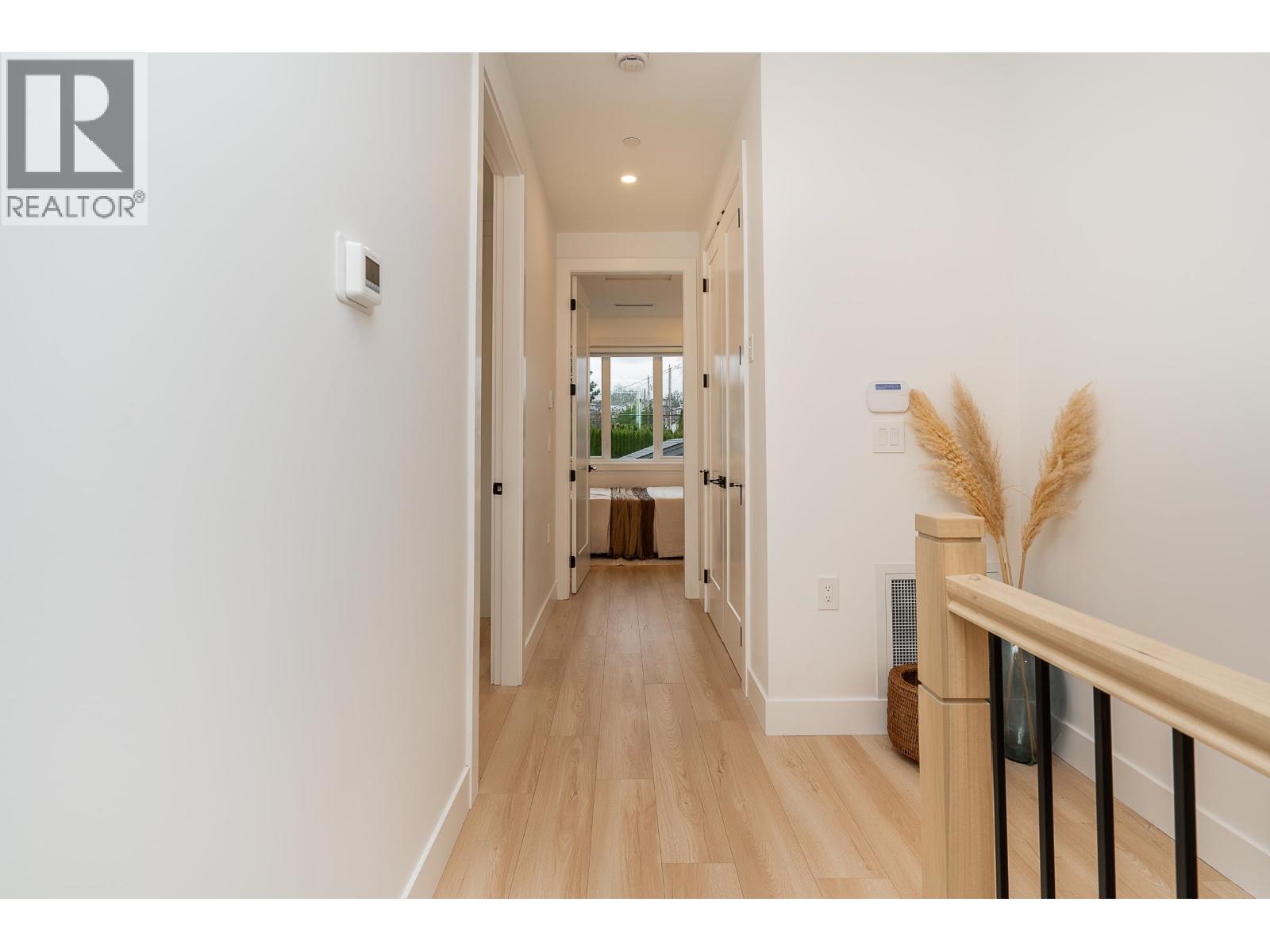 3468 MONS DRIVE, Vancouver