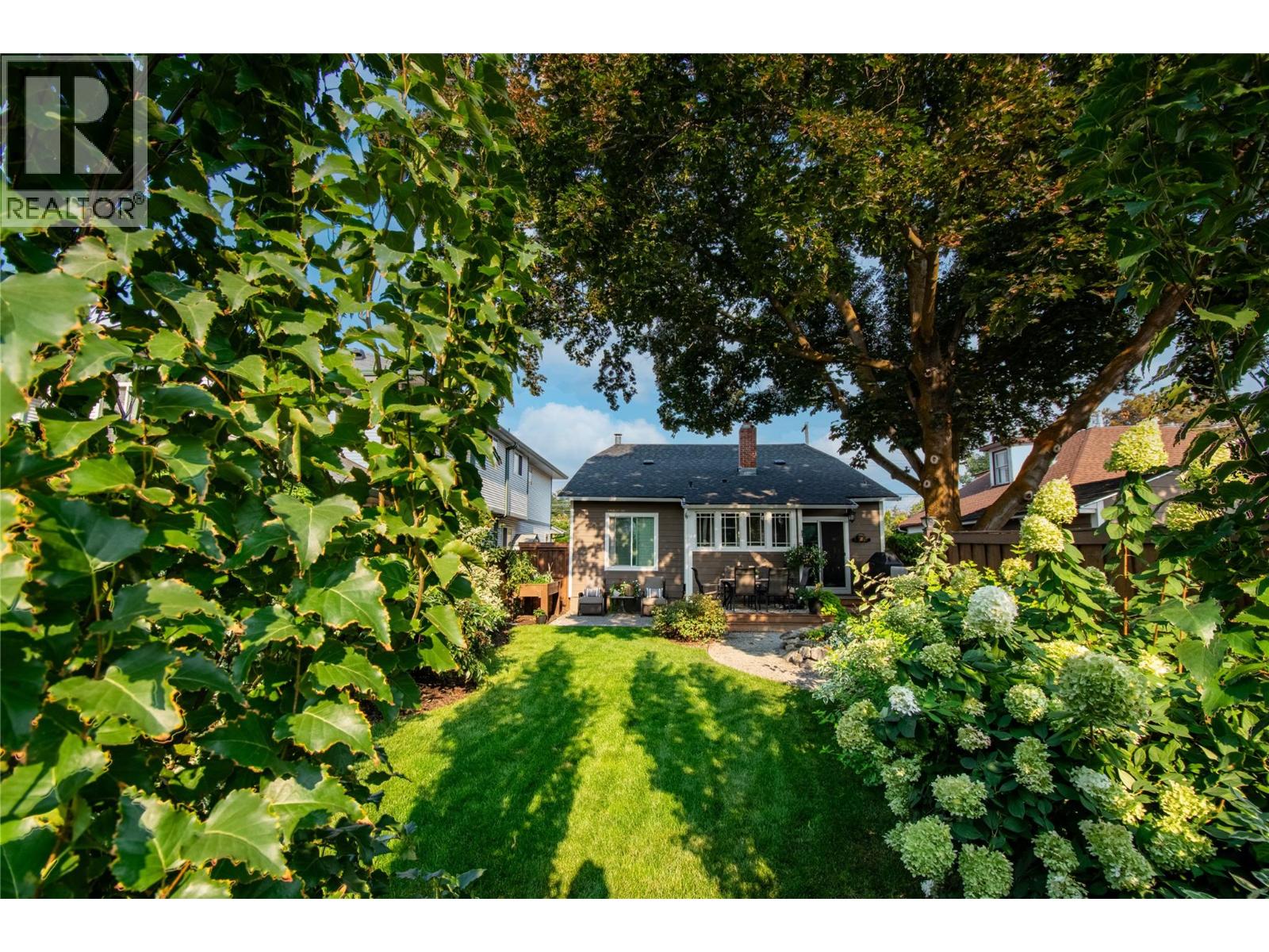 433 Young Street, Penticton