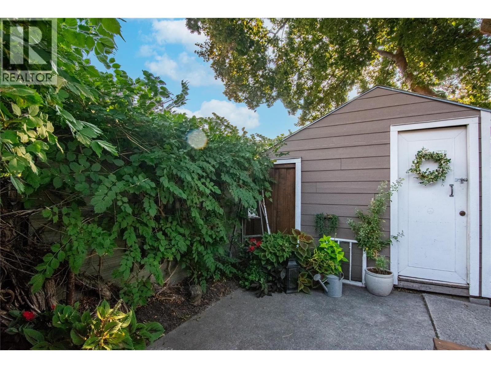 433 Young Street, Penticton