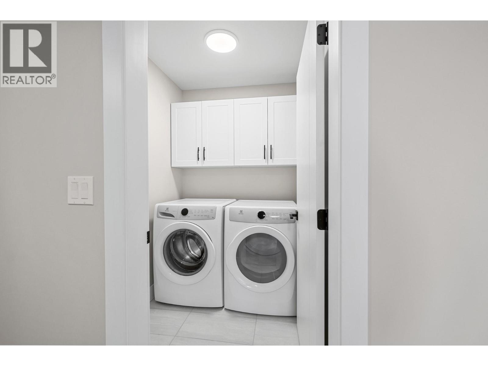 269 Diamond Way Unit# 4, Vernon