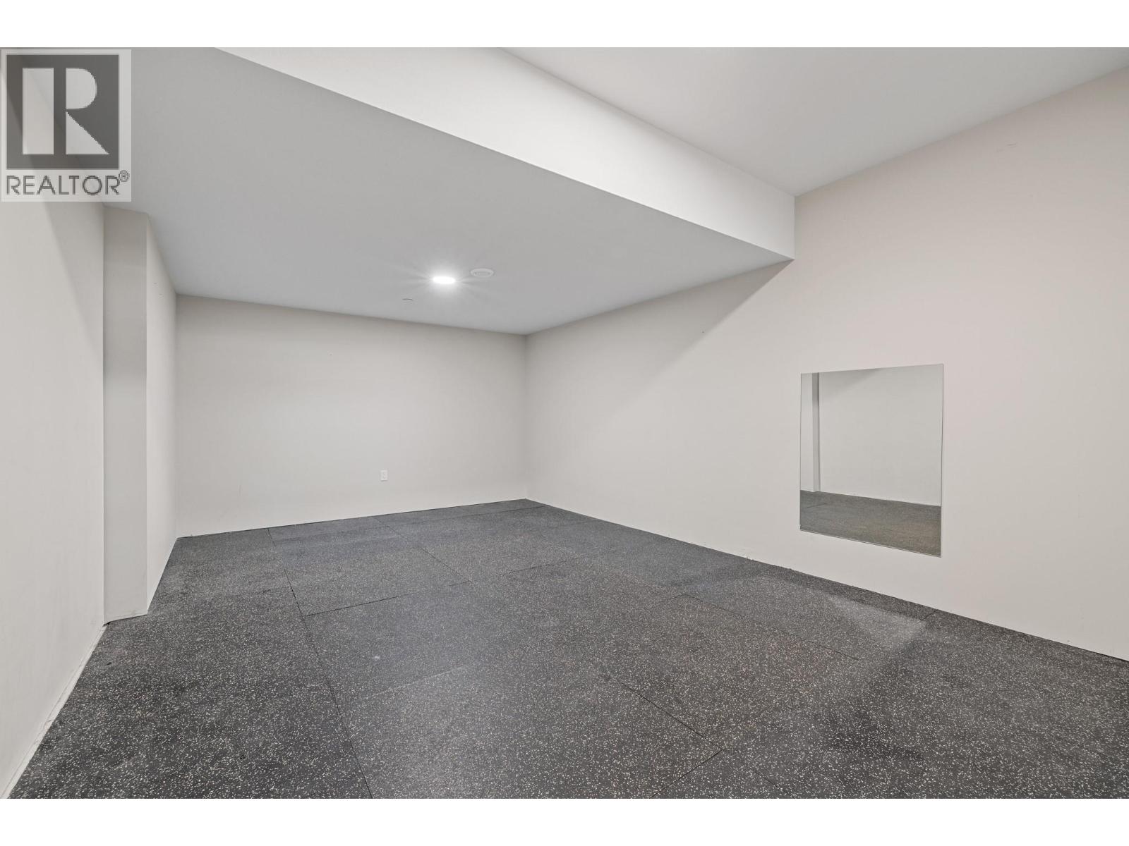 269 Diamond Way Unit# 4, Vernon