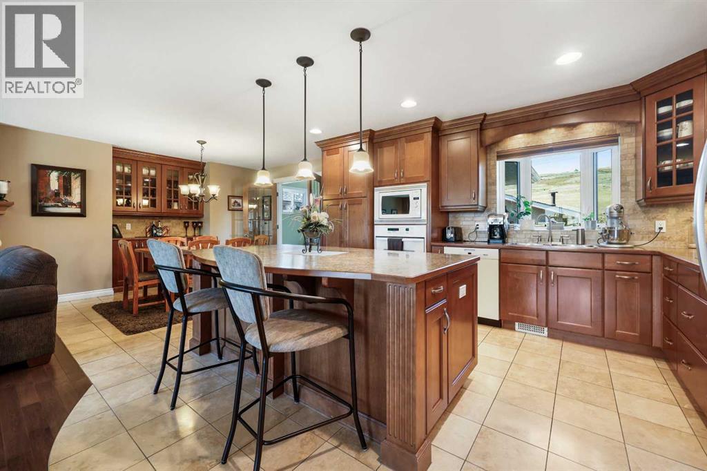 Single Family House Bungalow for Sale in  Hunterdale Place NW Huntington Hills Calgary 