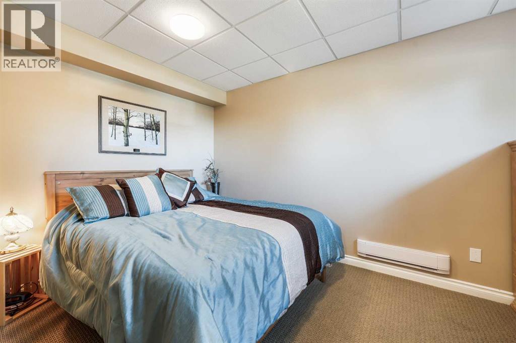 Single Family House Bungalow for Sale in  Hunterdale Place NW Huntington Hills Calgary 