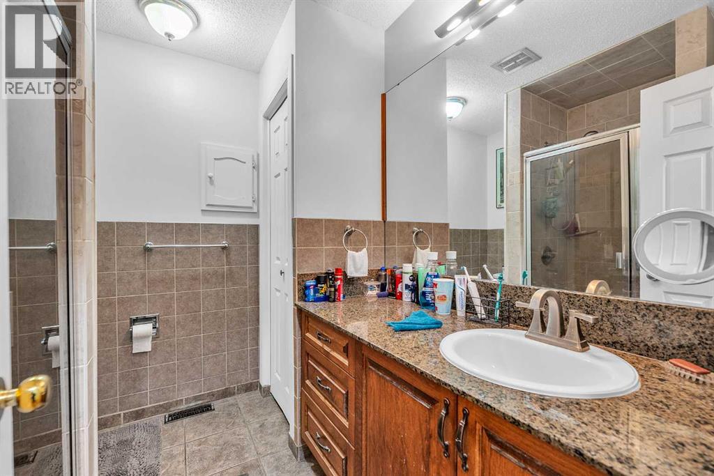 Single Family House Bungalow for Sale in  Acadia Drive SE Lake Bonavista Calgary 