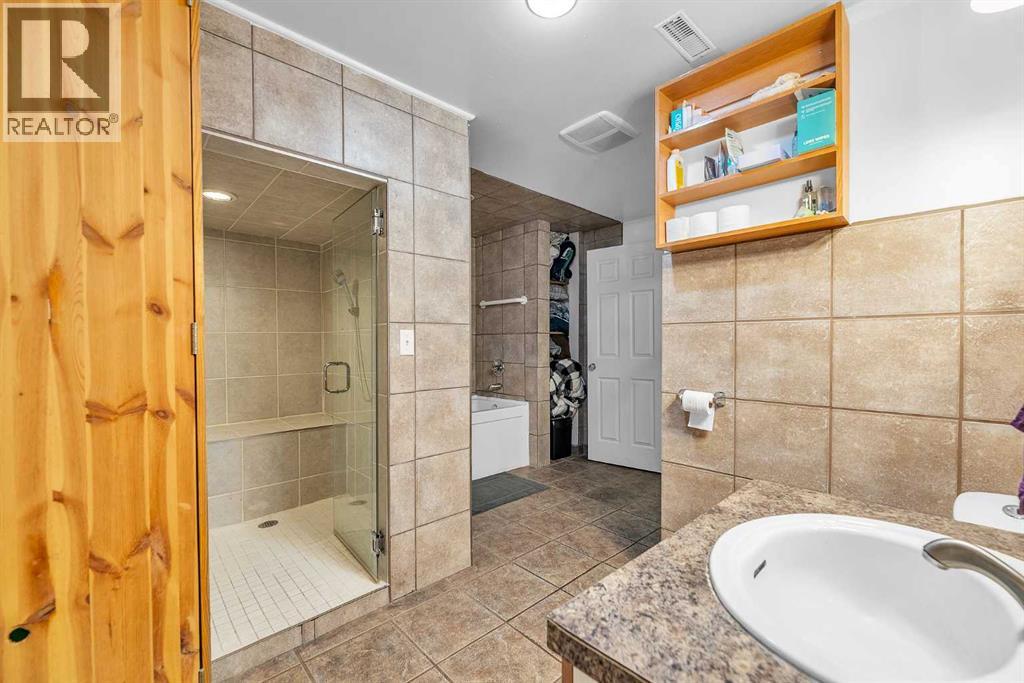 Single Family House Bungalow for Sale in  Acadia Drive SE Lake Bonavista Calgary 