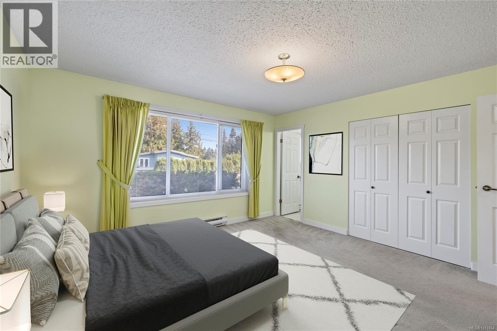 1058 Wood Duck Pl, Qualicum Beach