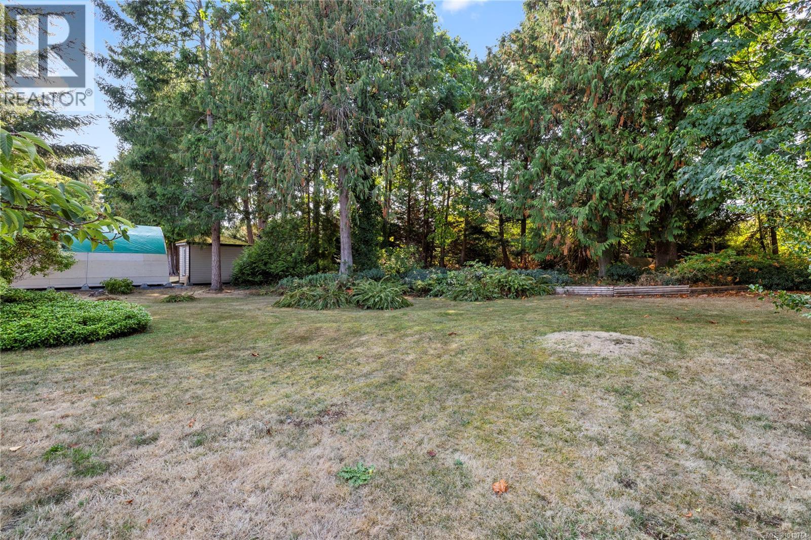 1058 Wood Duck Pl, Qualicum Beach