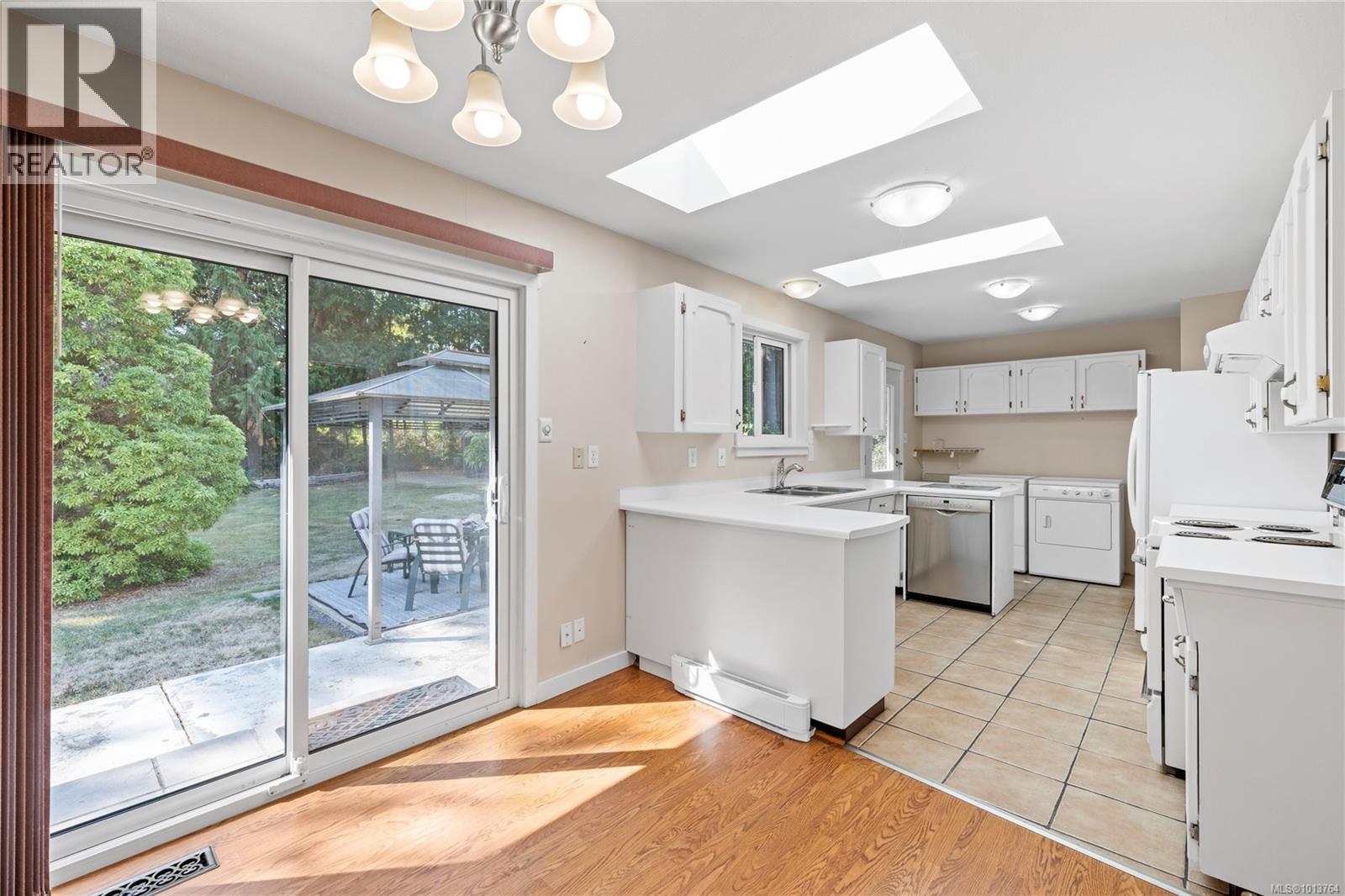 1058 Wood Duck Pl, Qualicum Beach