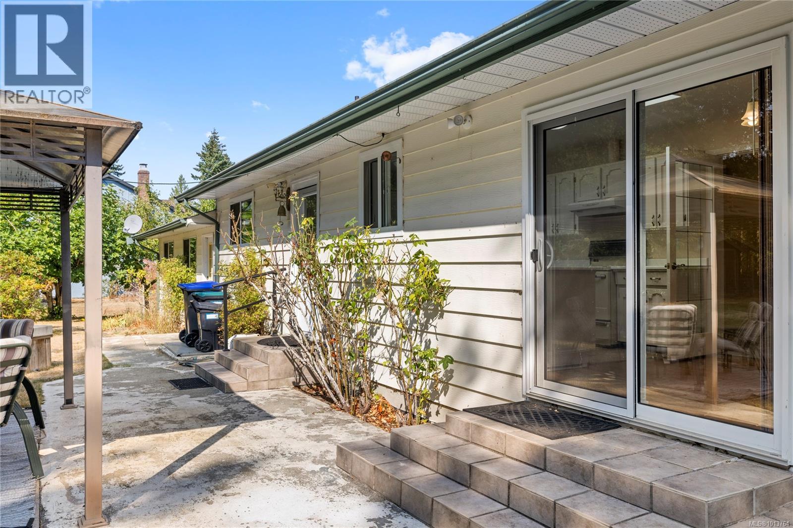 1058 Wood Duck Pl, Qualicum Beach