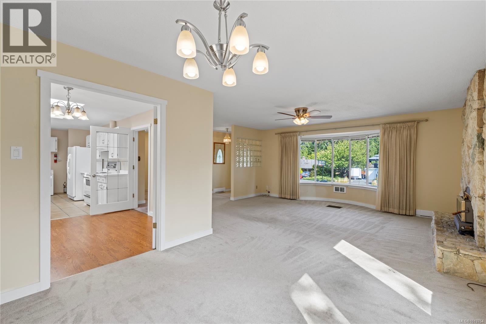 1058 Wood Duck Pl, Qualicum Beach