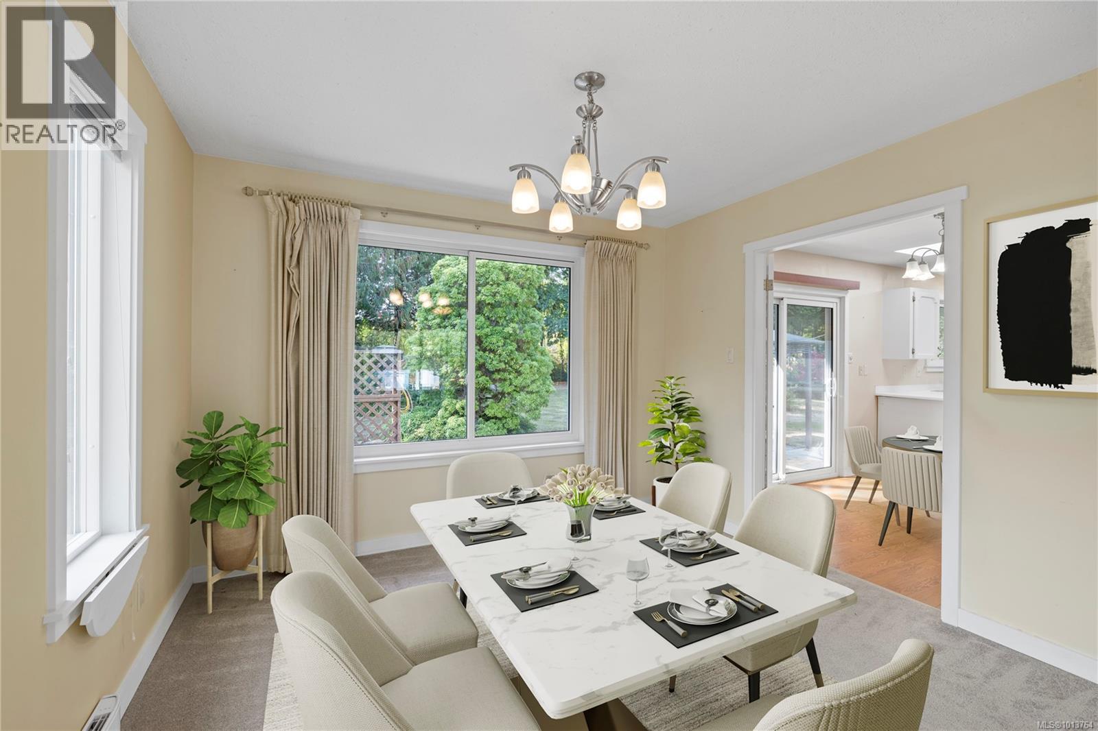 1058 Wood Duck Pl, Qualicum Beach