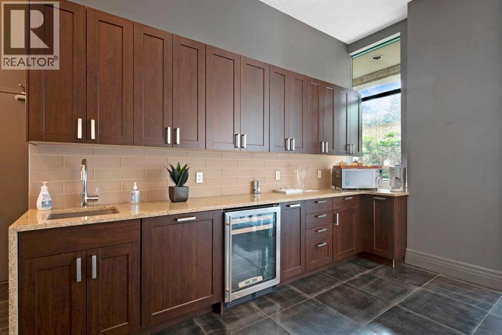 Single Family House for Sale in    Avenue SW Eau Claire Calgary 