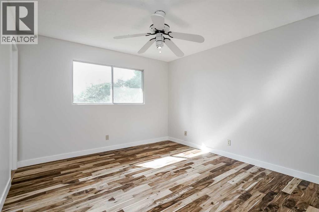 Single Family House 4 Level for Sale in  Silver Mead Road NW Silver Springs Calgary 