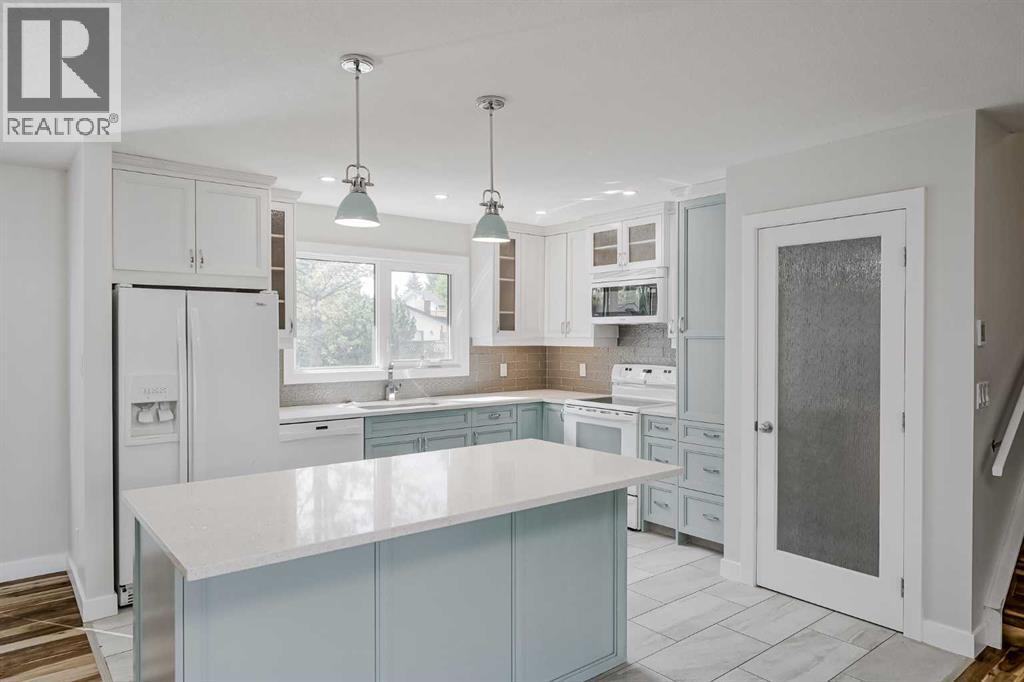 Single Family House 4 Level for Sale in  Silver Mead Road NW Silver Springs Calgary 
