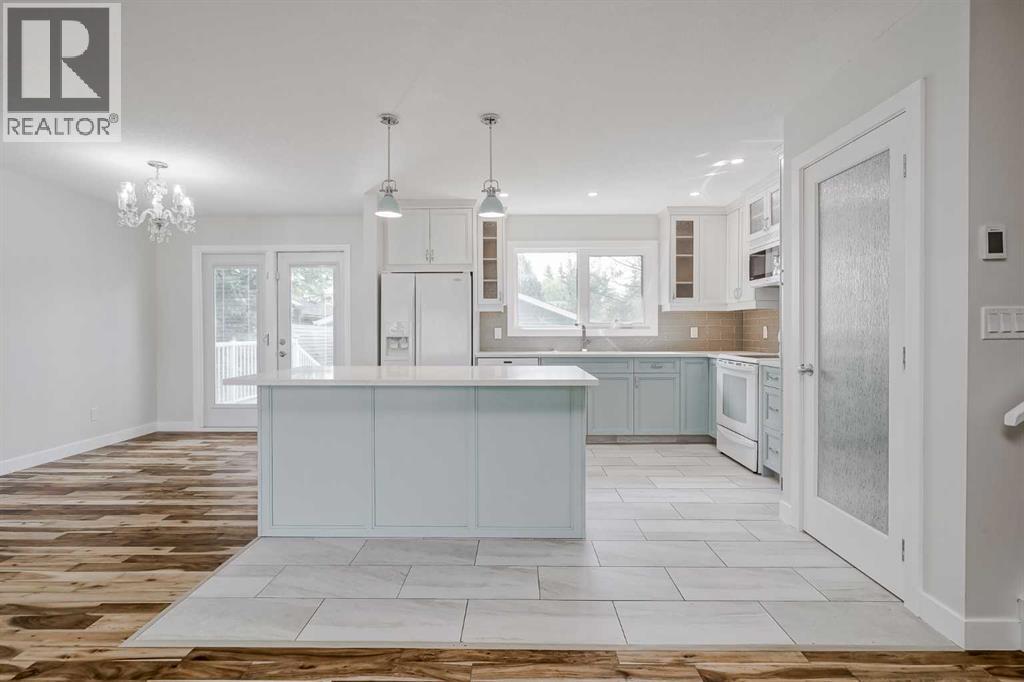 Single Family House 4 Level for Sale in  Silver Mead Road NW Silver Springs Calgary 