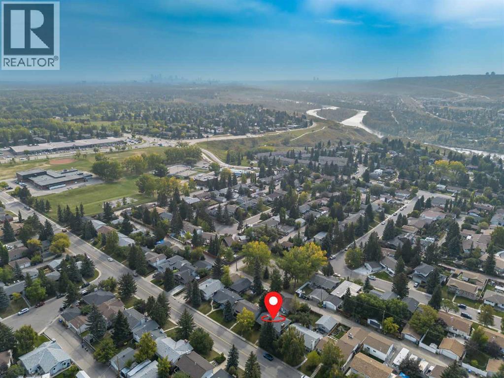 Single Family House 4 Level for Sale in  Silver Mead Road NW Silver Springs Calgary 