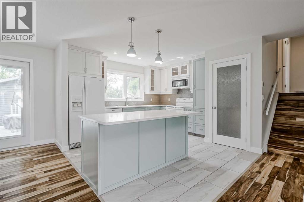 Single Family House 4 Level for Sale in  Silver Mead Road NW Silver Springs Calgary 