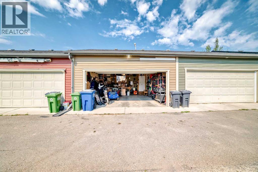 132 Sunvalley Road, Cochrane