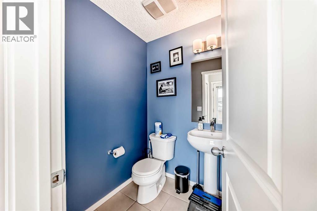 132 Sunvalley Road, Cochrane