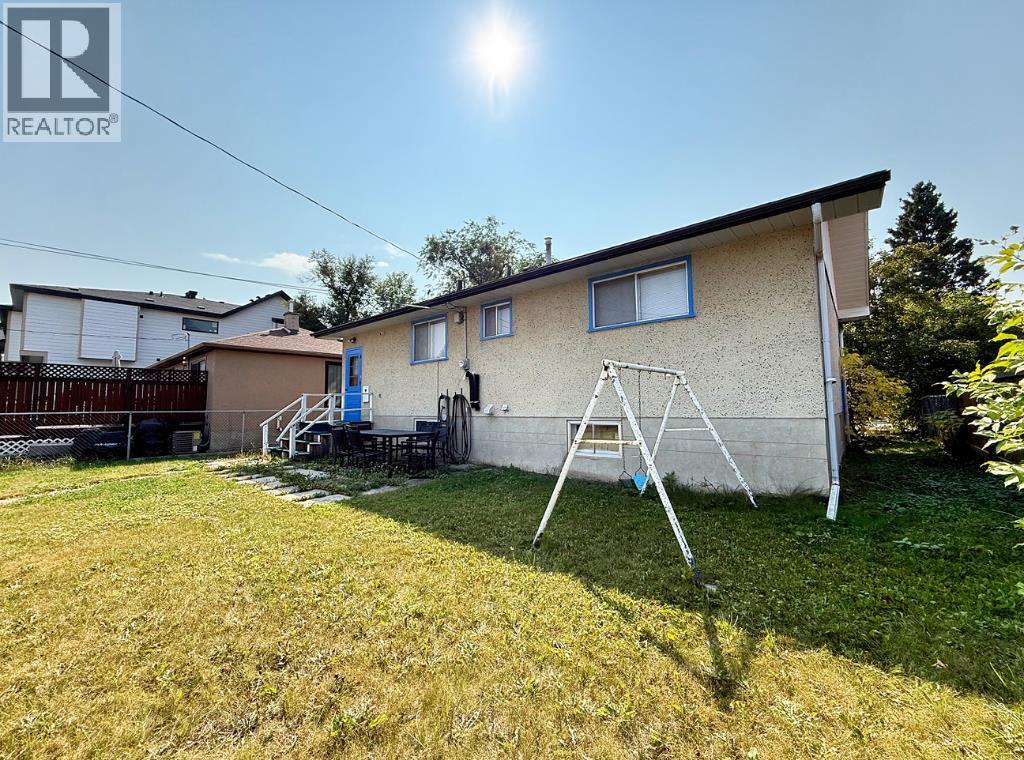 Single Family House Bungalow for Sale in   Avenue NW Bowness Calgary 