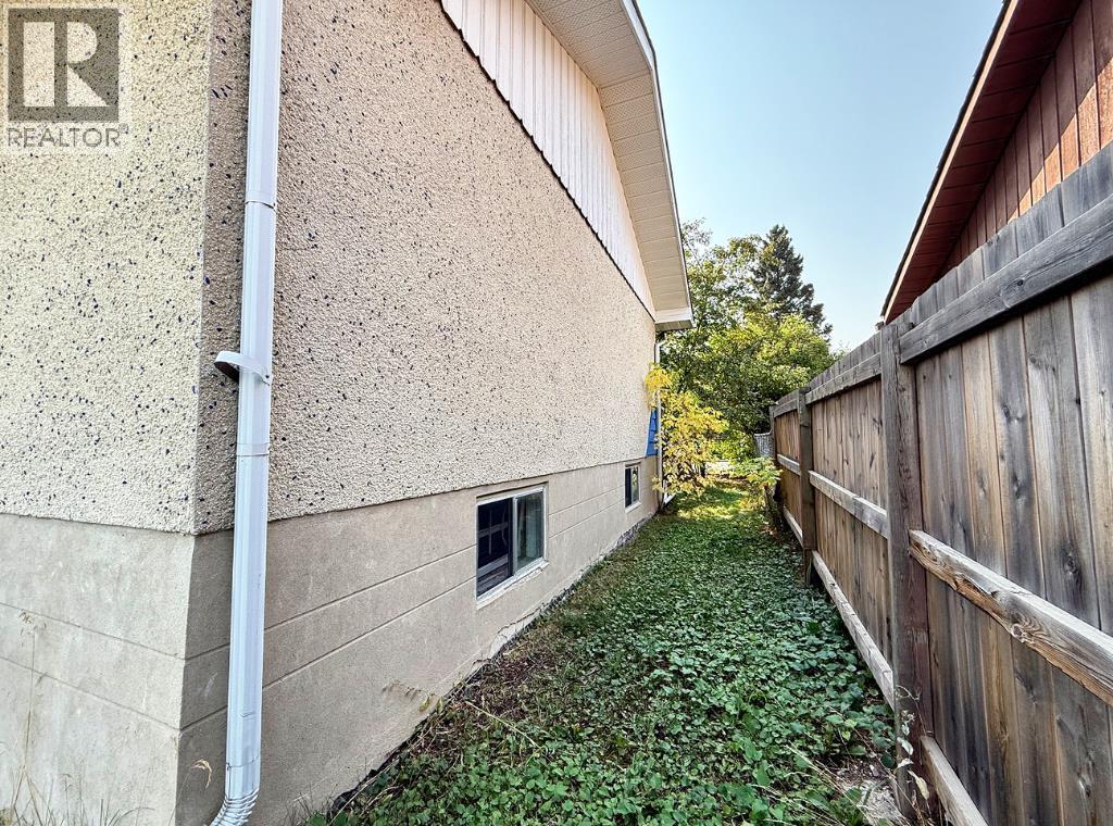 Single Family House Bungalow for Sale in   Avenue NW Bowness Calgary 