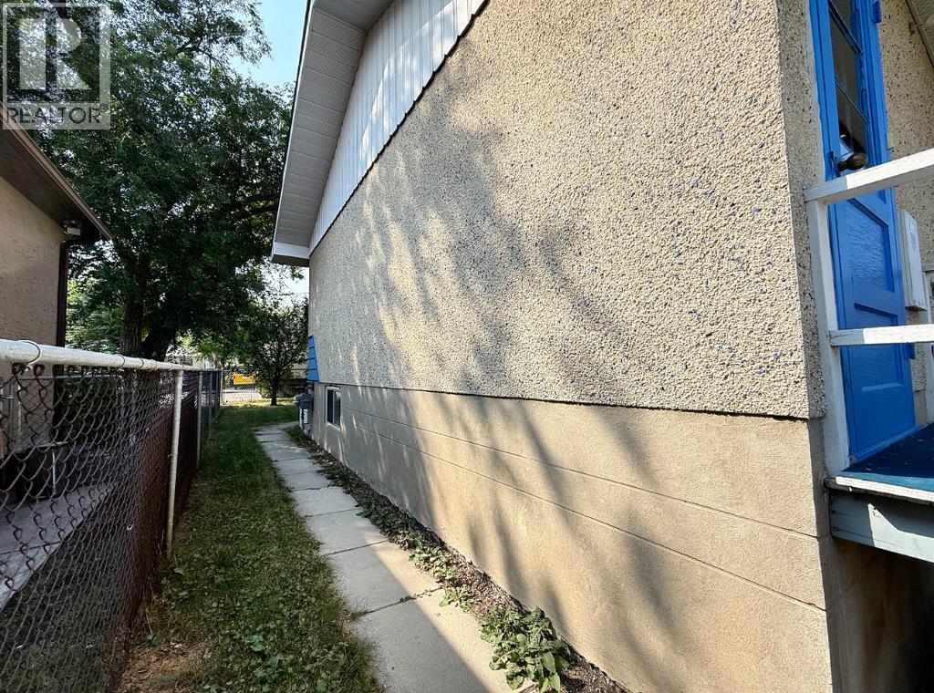 Single Family House Bungalow for Sale in   Avenue NW Bowness Calgary 