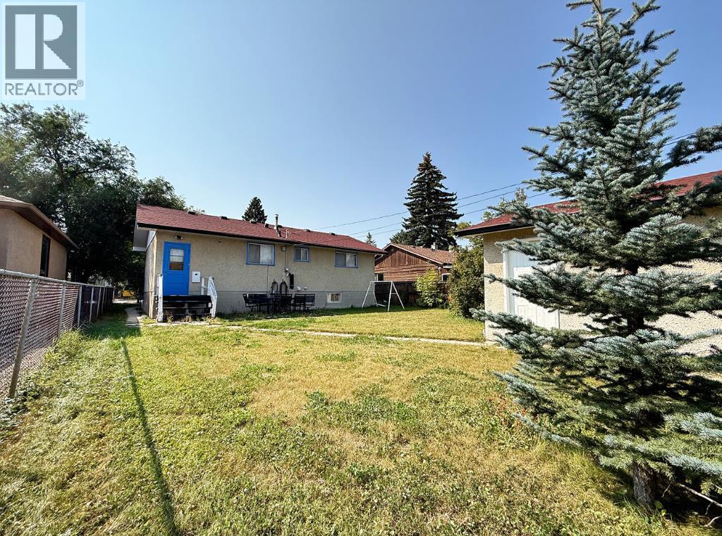 Single Family House Bungalow for Sale in   Avenue NW Bowness Calgary 
