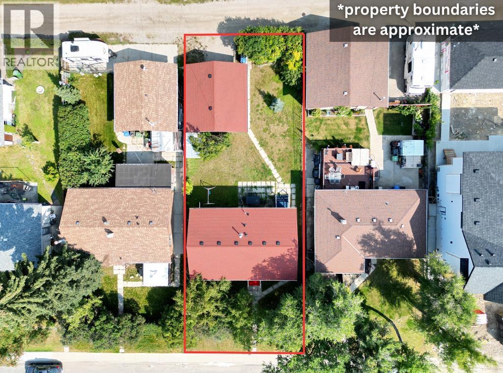 Single Family House Bungalow for Sale in   Avenue NW Bowness Calgary 