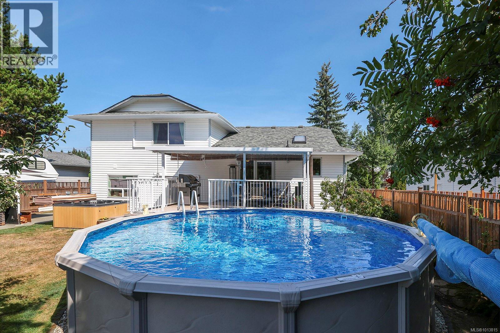 2625 Stewart Ave, Courtenay