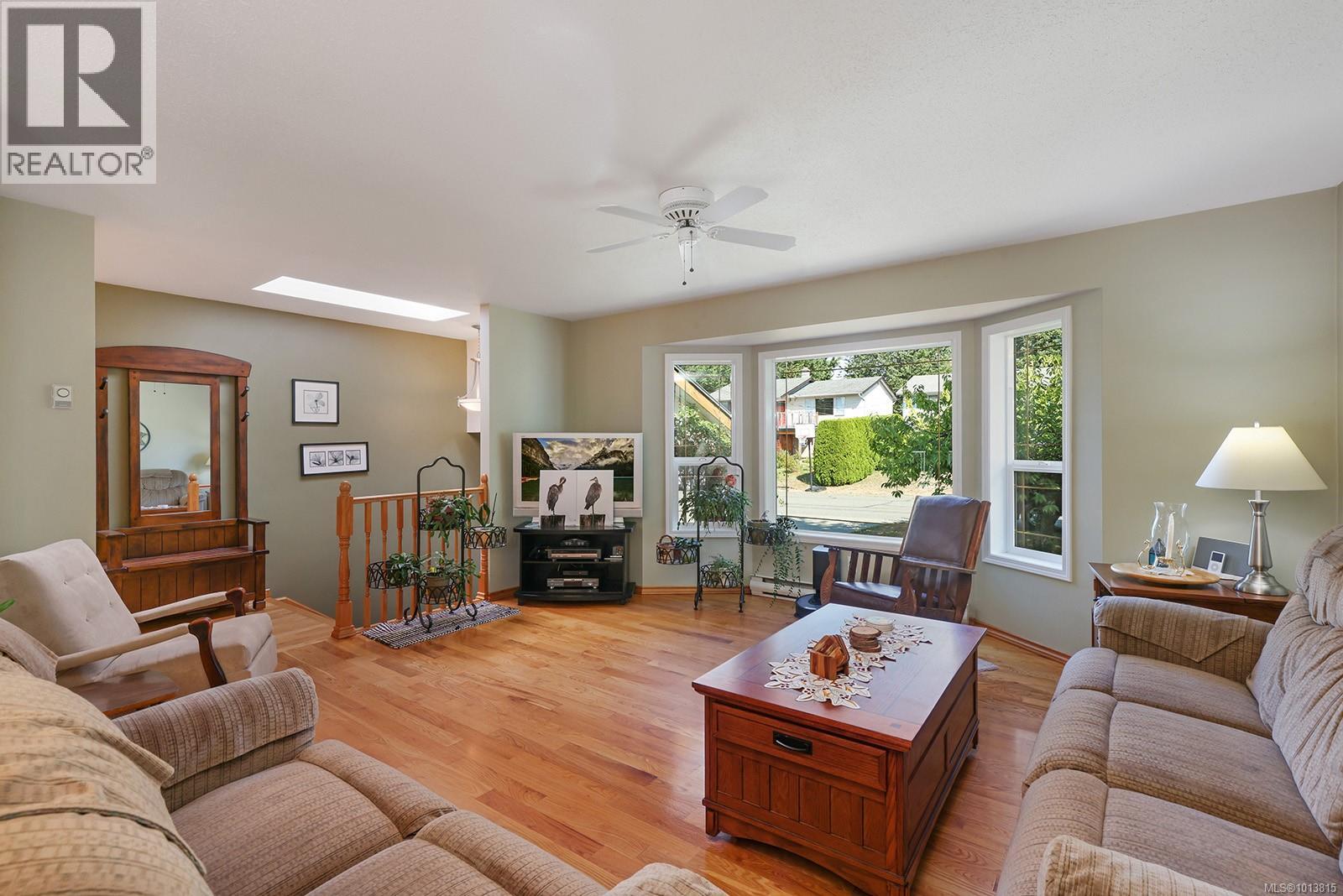 2625 Stewart Ave, Courtenay