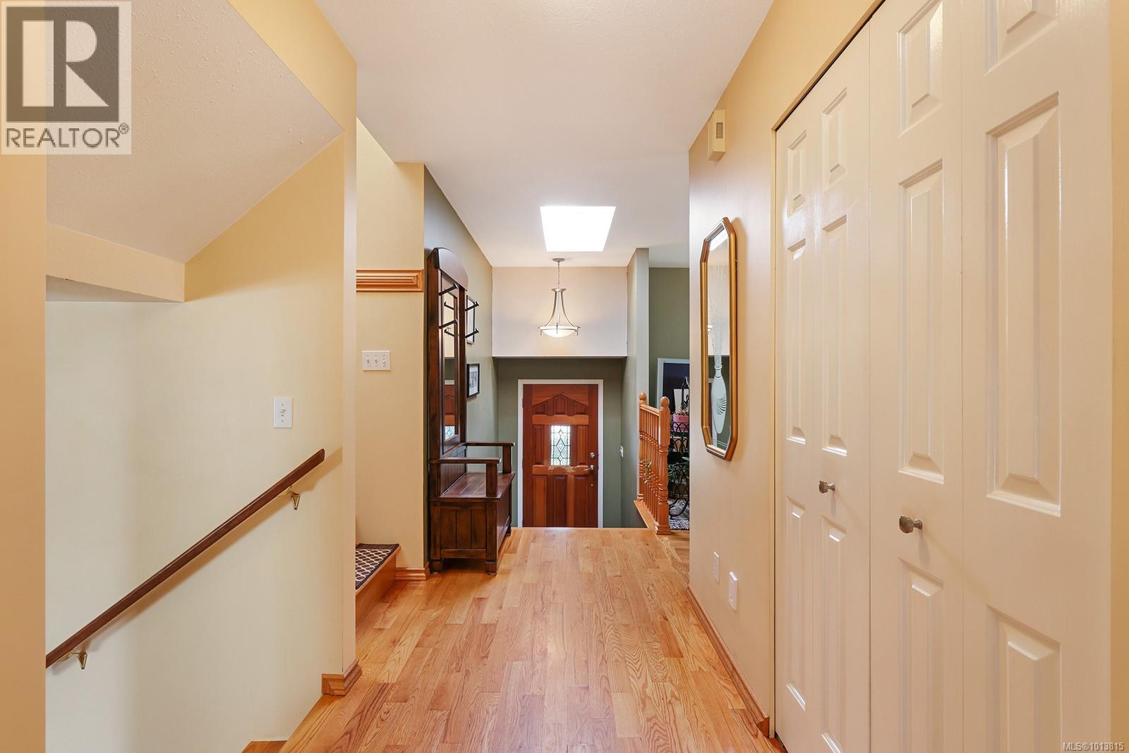 2625 Stewart Ave, Courtenay