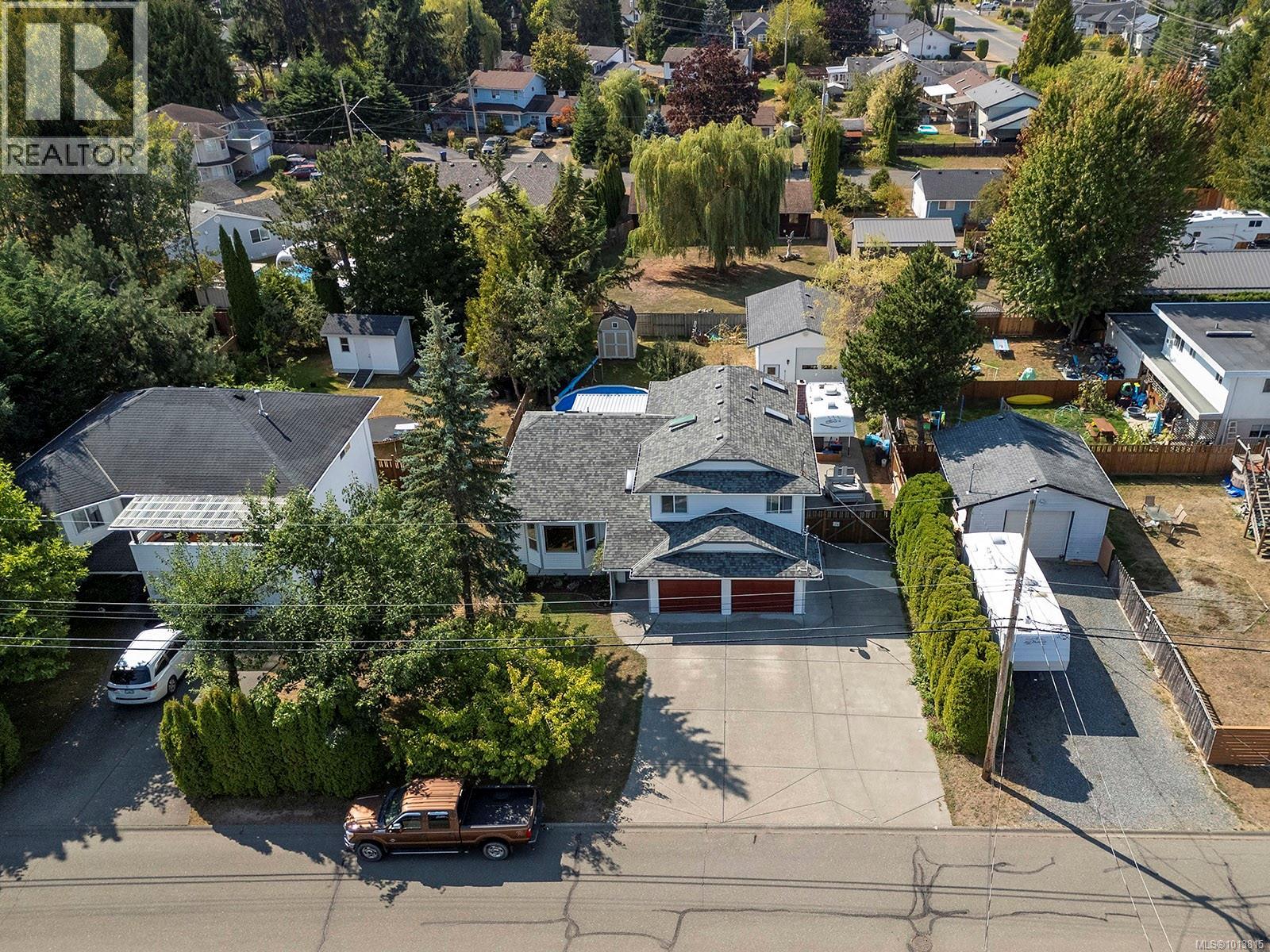 2625 Stewart Ave, Courtenay