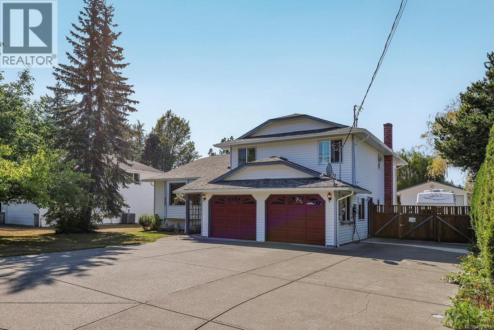 2625 Stewart Ave, Courtenay