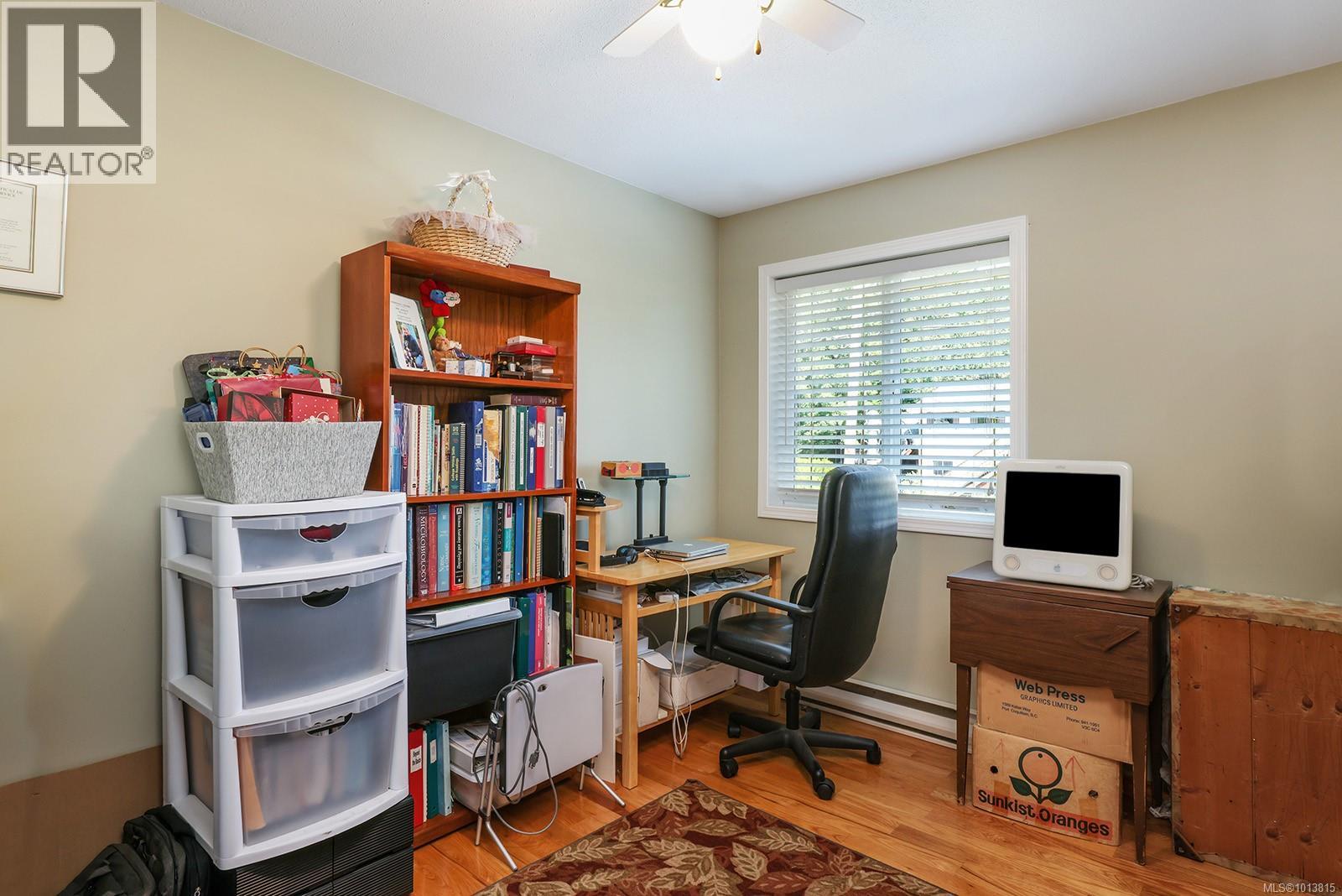 2625 Stewart Ave, Courtenay