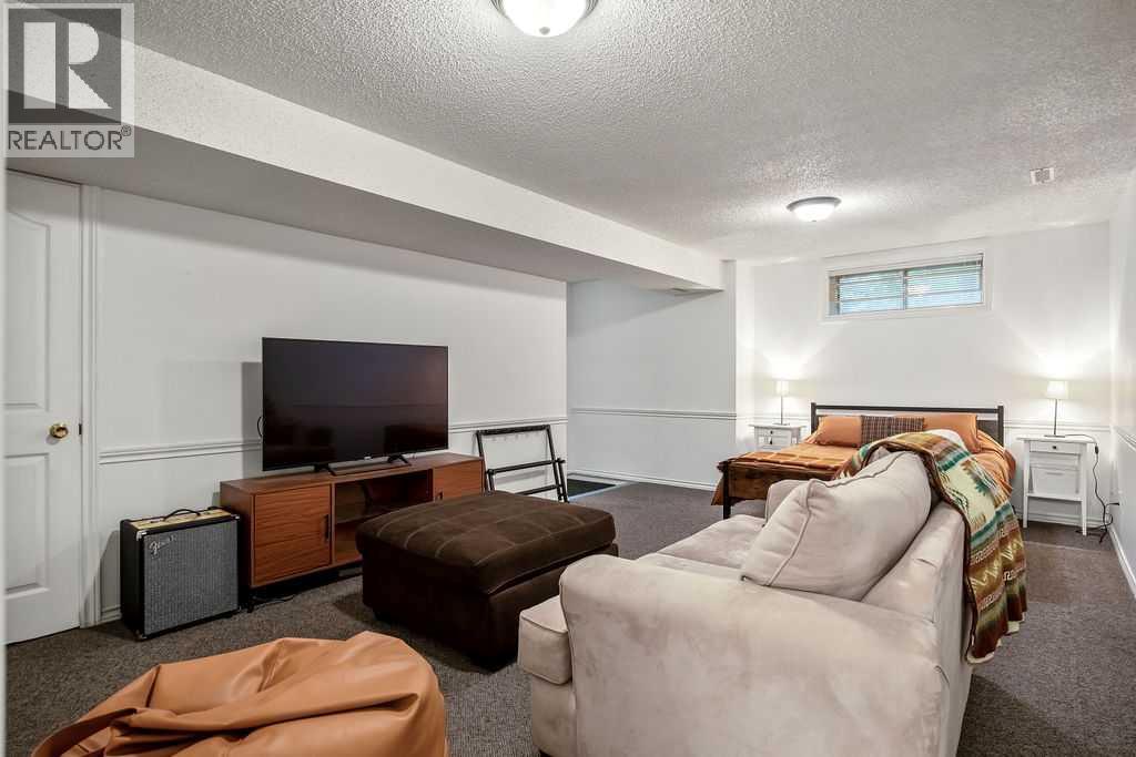 Multi-family House for Sale in /  Street SW Killarney/Glengarry Calgary 