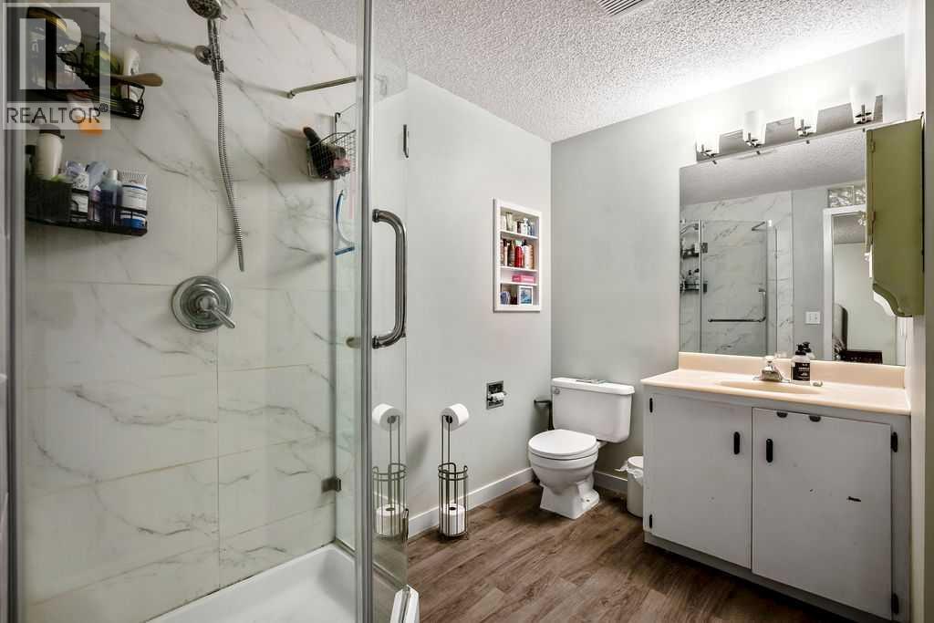Multi-family House for Sale in /  Street SW Killarney/Glengarry Calgary 