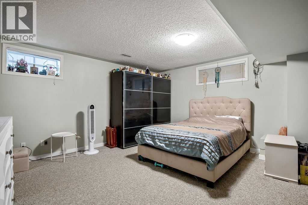 Multi-family House for Sale in /  Street SW Killarney/Glengarry Calgary 