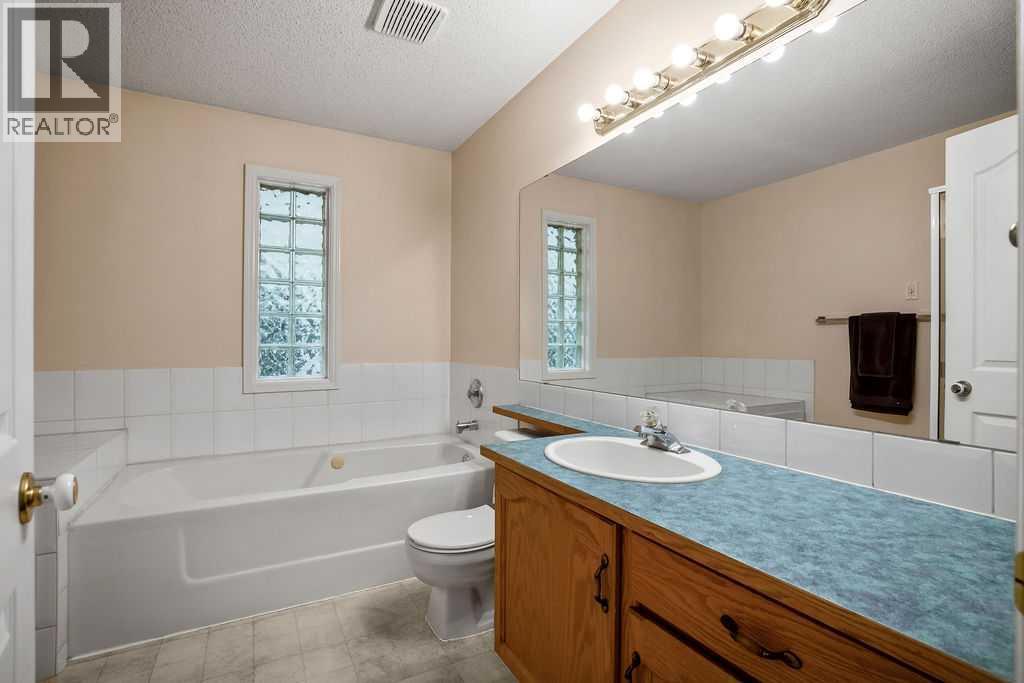 Multi-family House for Sale in /  Street SW Killarney/Glengarry Calgary 