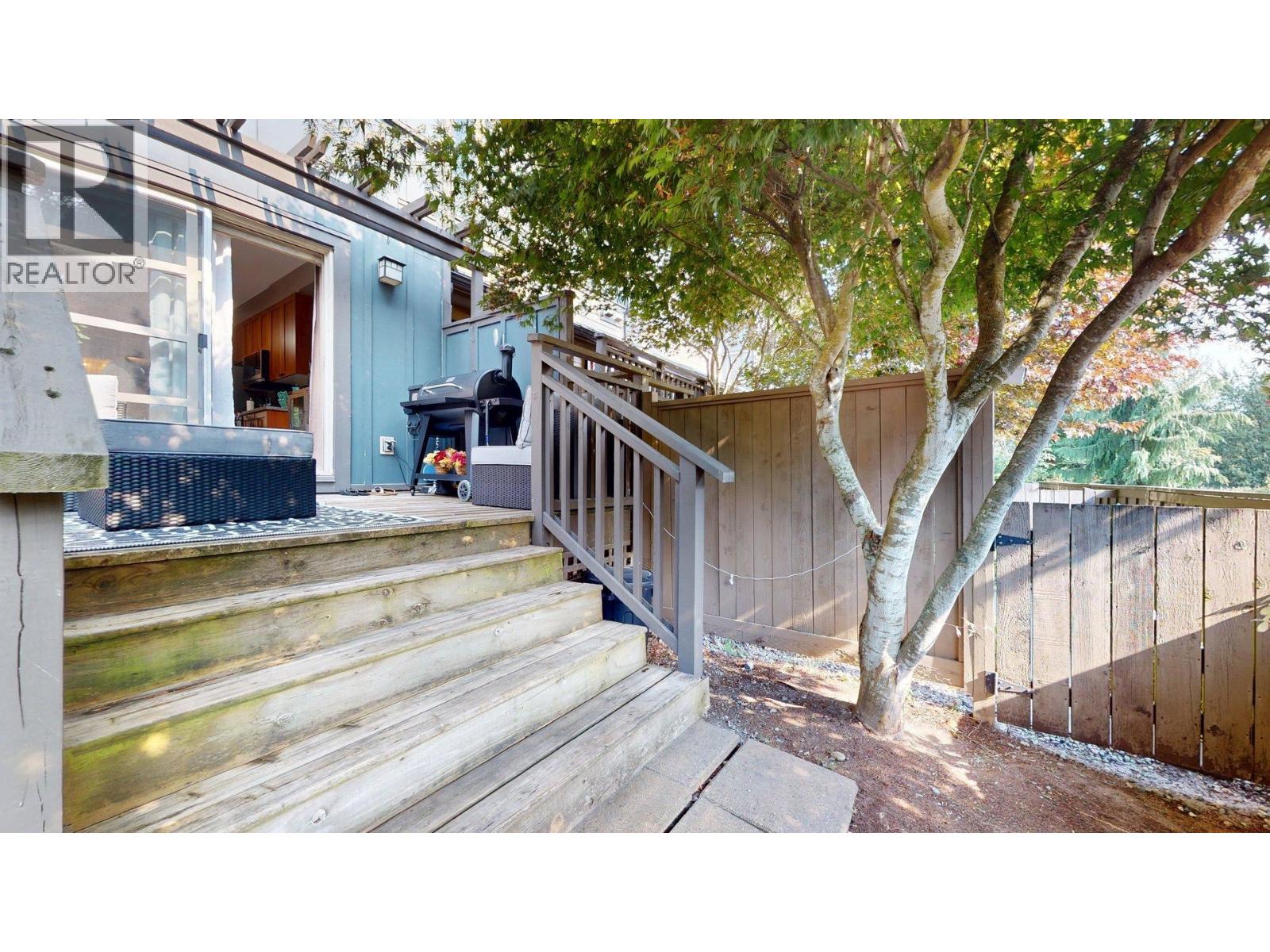 1274 STONEMOUNT PLACE, Squamish