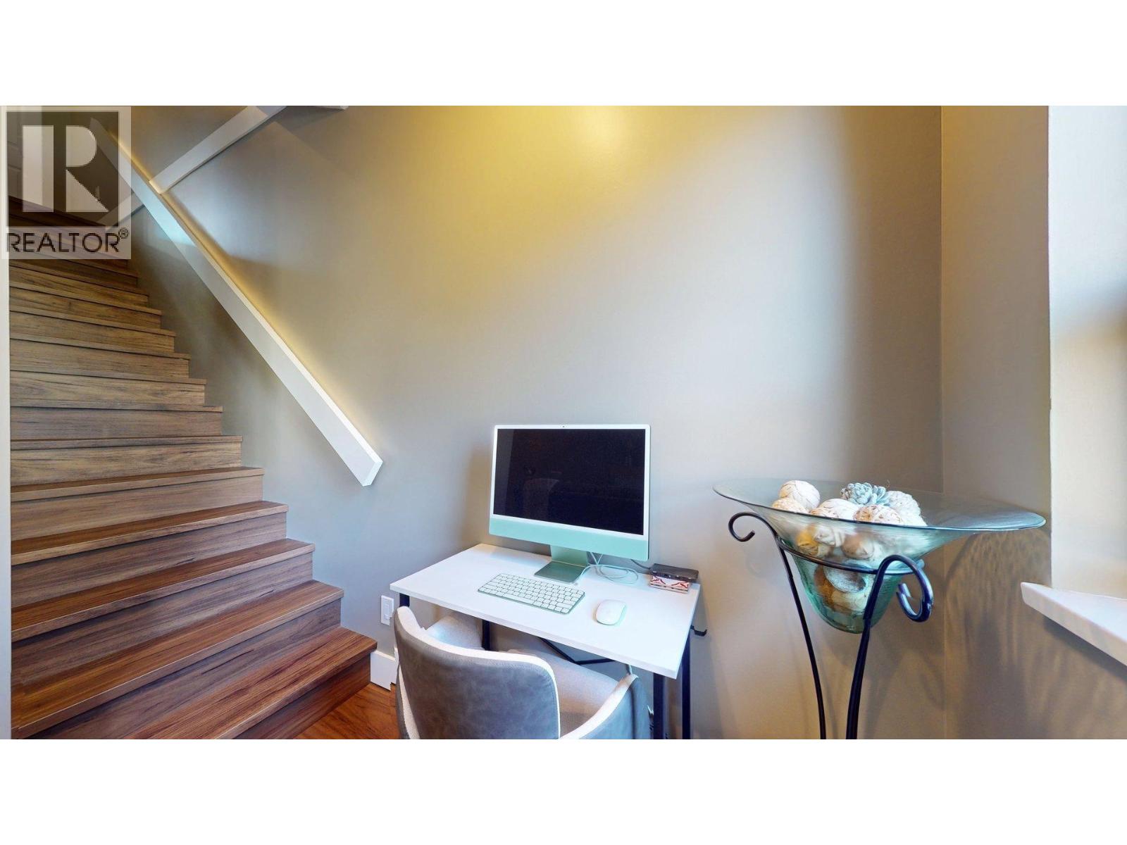1274 STONEMOUNT PLACE, Squamish