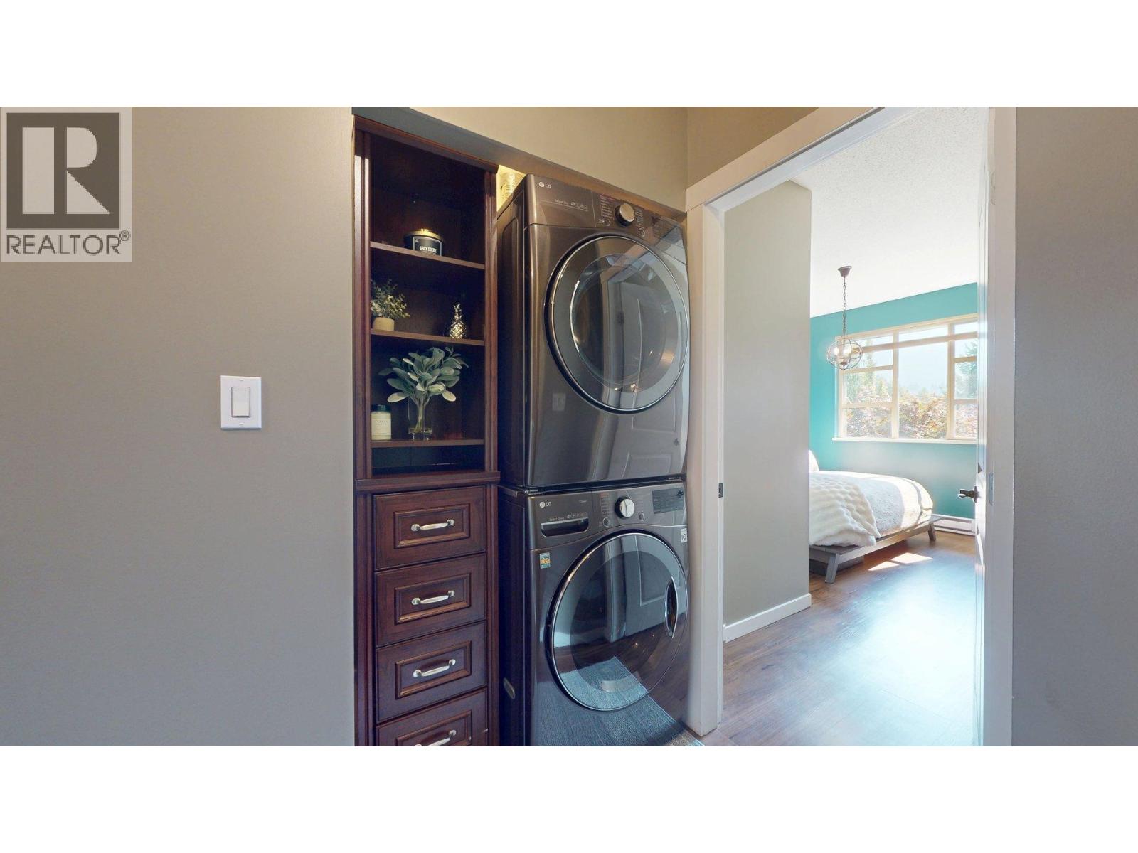 1274 STONEMOUNT PLACE, Squamish