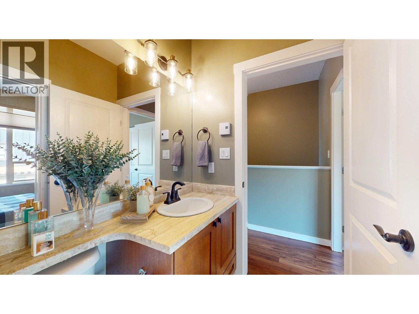1274 STONEMOUNT PLACE, Squamish
