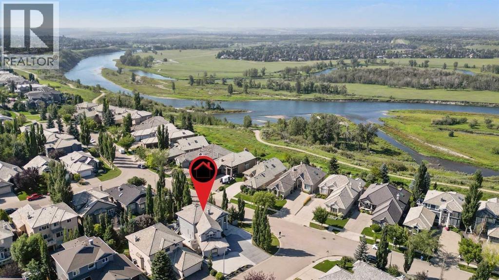 Single Family House for Sale in  Mt Douglas Place SE McKenzie Lake Calgary 