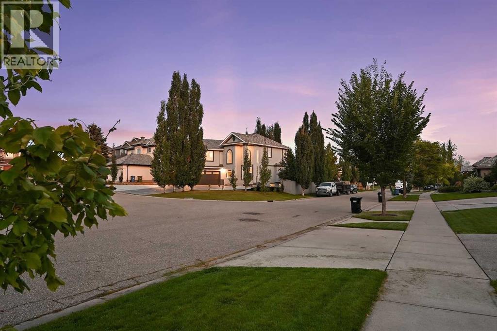 Single Family House for Sale in  Mt Douglas Place SE McKenzie Lake Calgary 