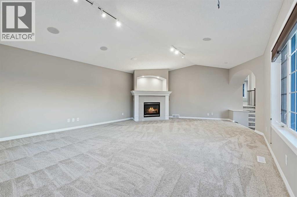 Single Family House for Sale in  Mt Douglas Place SE McKenzie Lake Calgary 