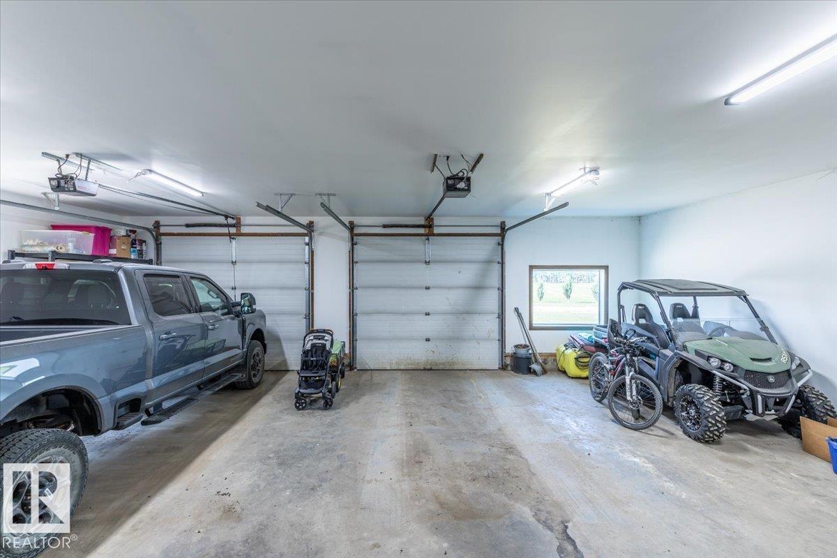 27318 TWP ROAD 482, Rural Leduc County
