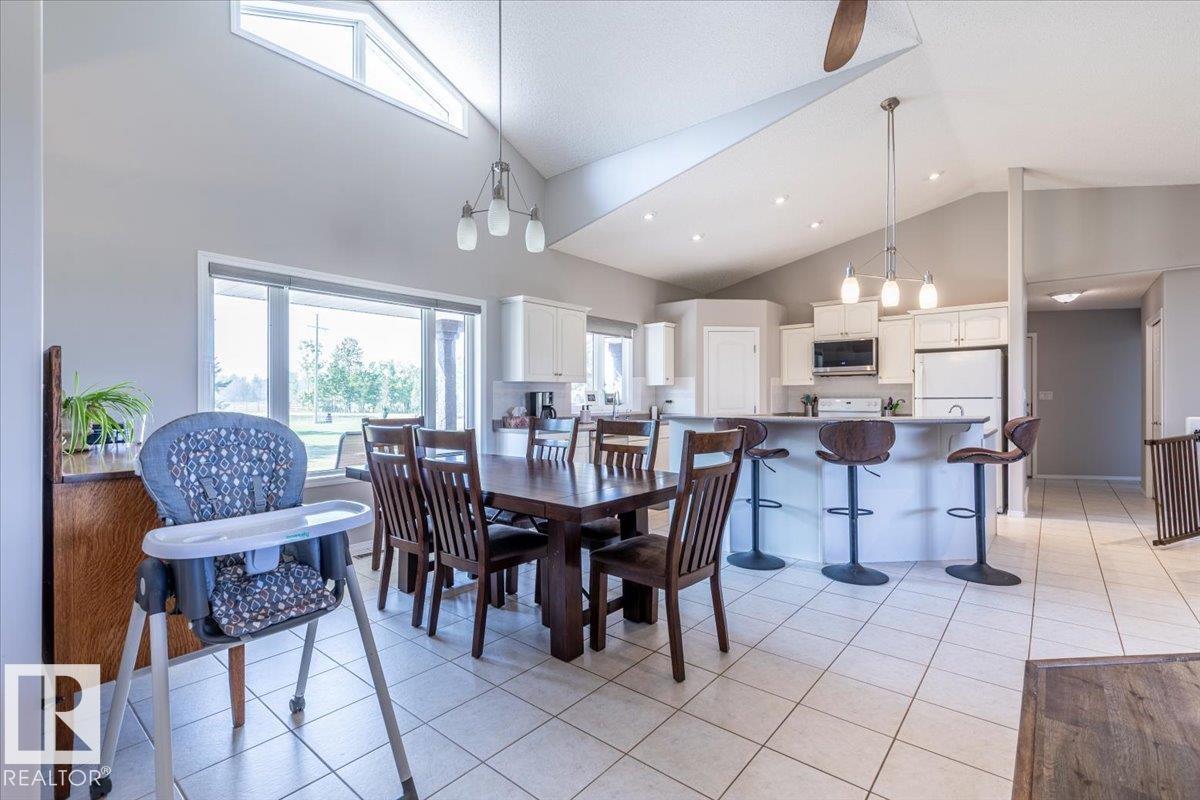 27318 TWP ROAD 482, Rural Leduc County