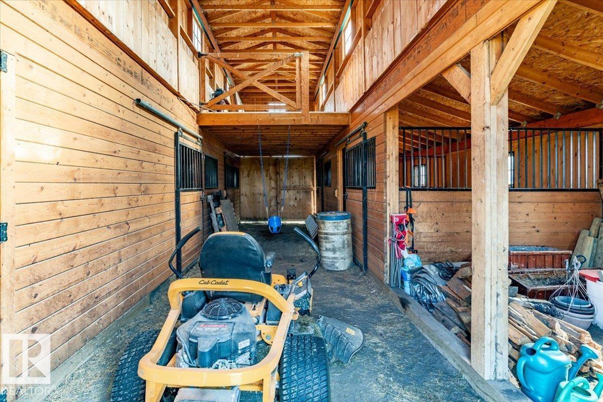 27318 TWP ROAD 482 - 33
